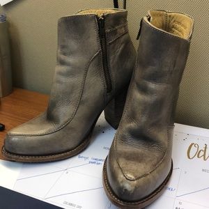 Bedstu Booties size 9